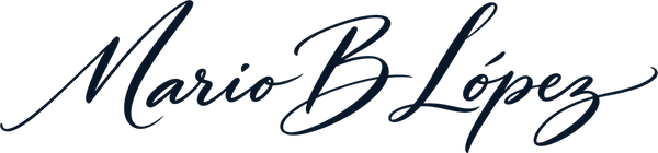 Firma de Mario B López